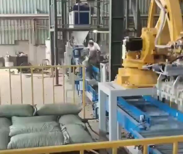 �͑��F(xi��n)��(ch��ng)01