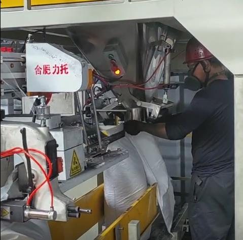 �͑��F(xi��n)��14